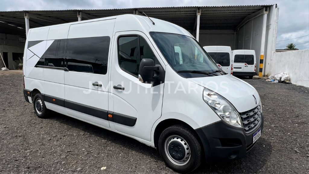 VAN MASTER L3H2 ANO 2022 EXECUTIVA LUXO COD.84