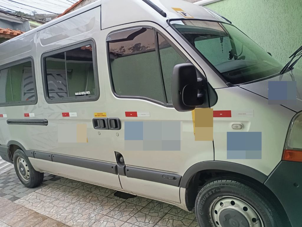 VAN RENAULT MASTER L2H2 2011 A VENDA COD. 206