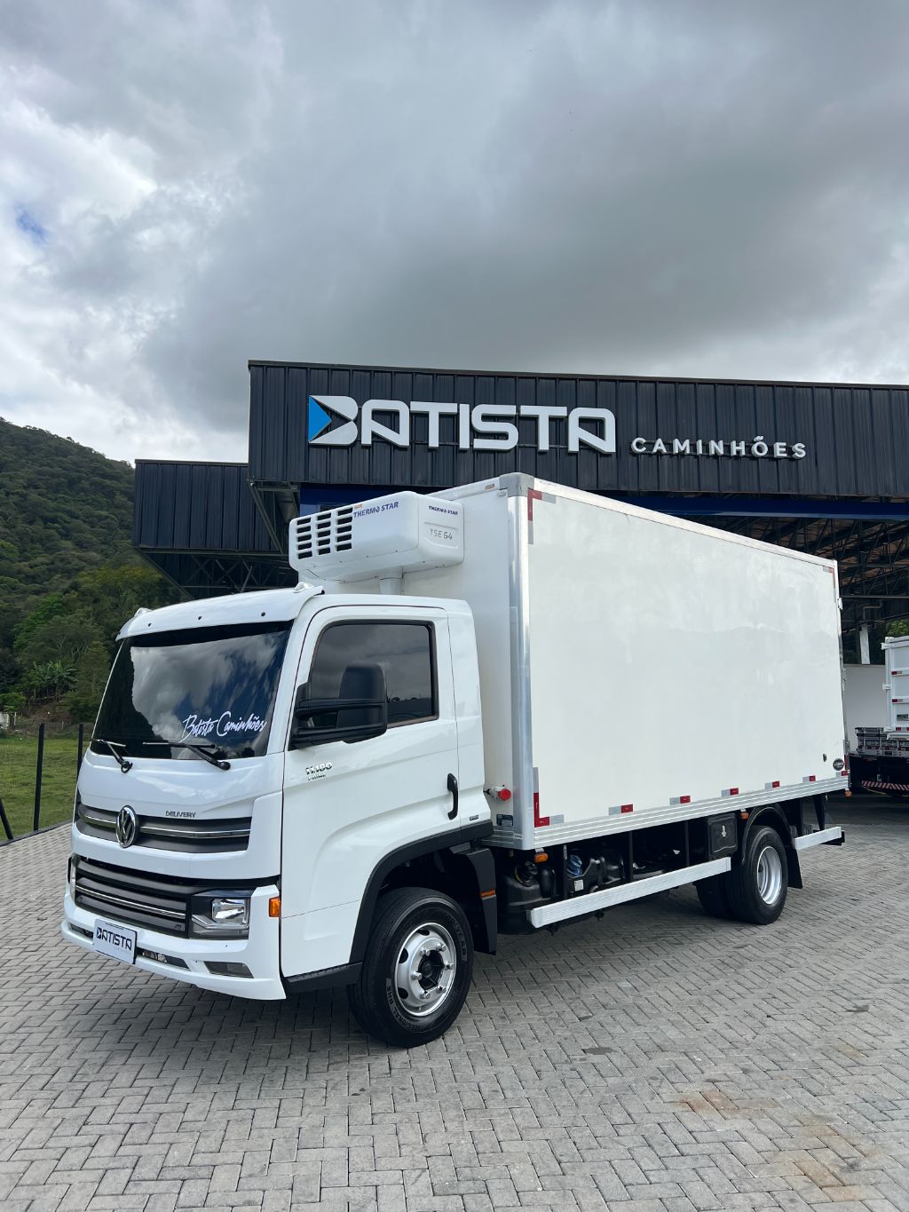 11-180 Delivery - Bau Refrigerado Labonia