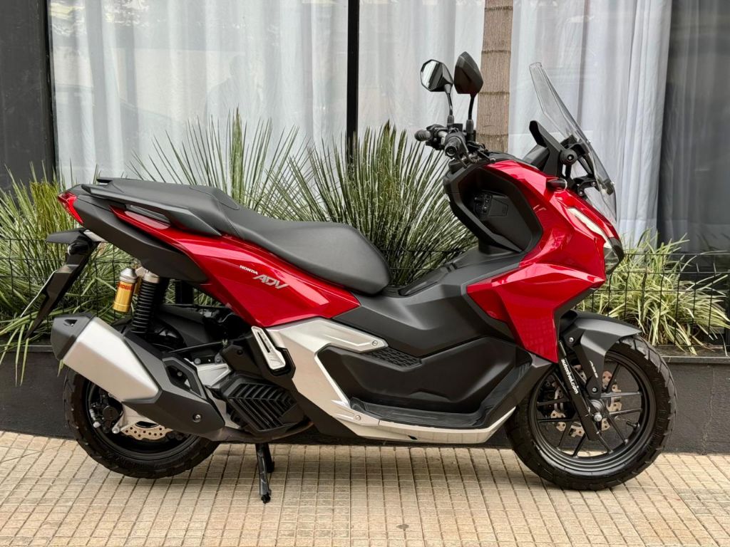 ADV 160