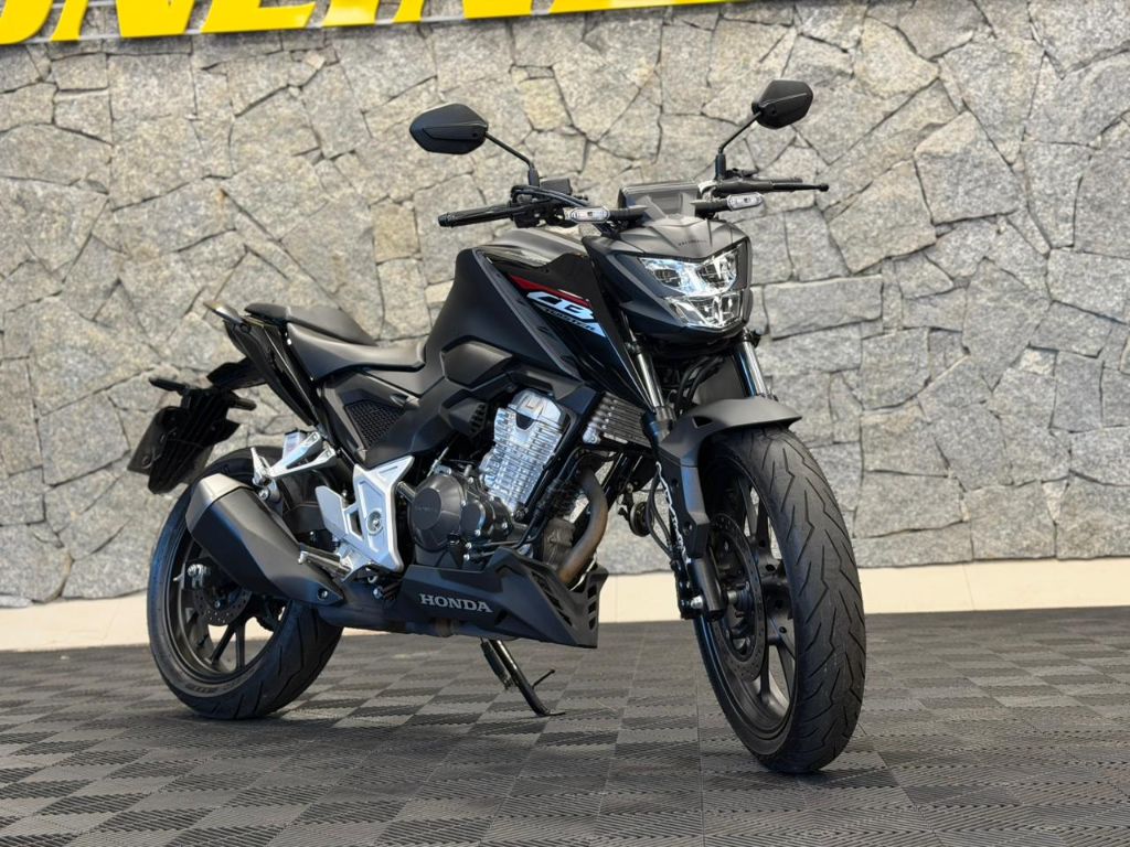 CB 300F Twister Flex
