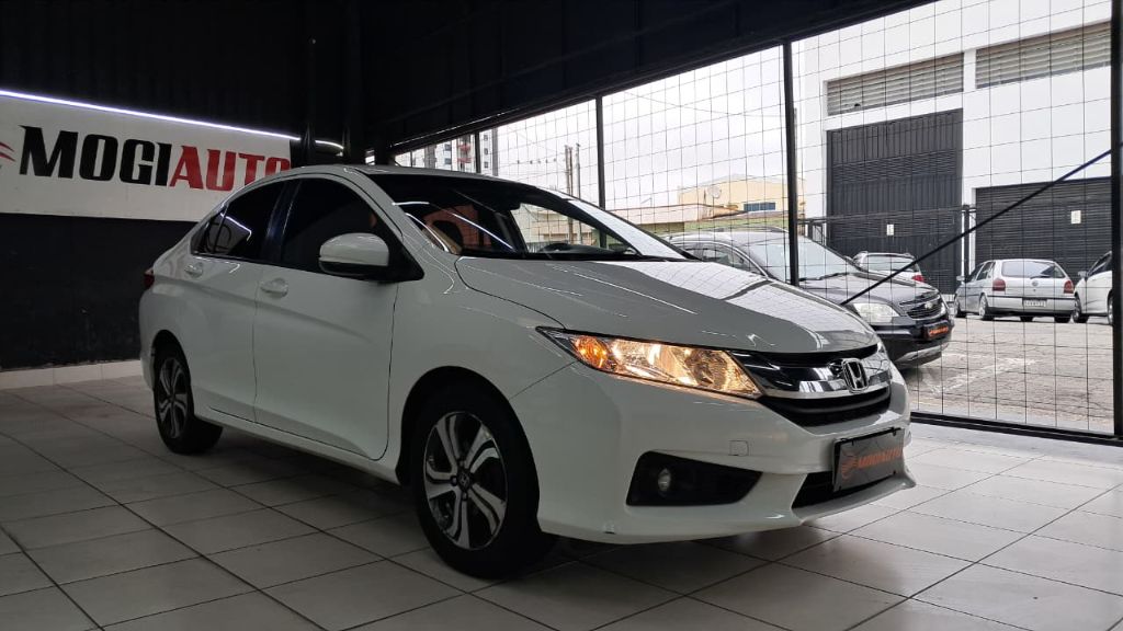 CITY Sedan LX 1.5 Flex 16V 4p Aut.