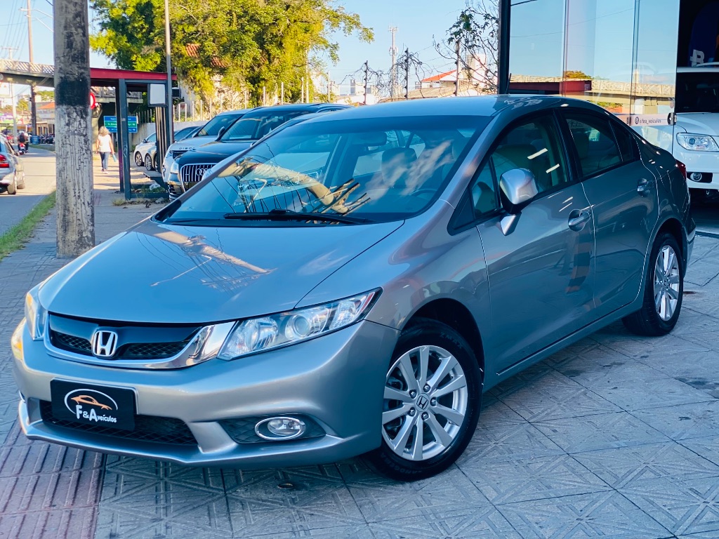 Civic Sedan LXS 1.8/1.8 Flex 16V Aut. 4p