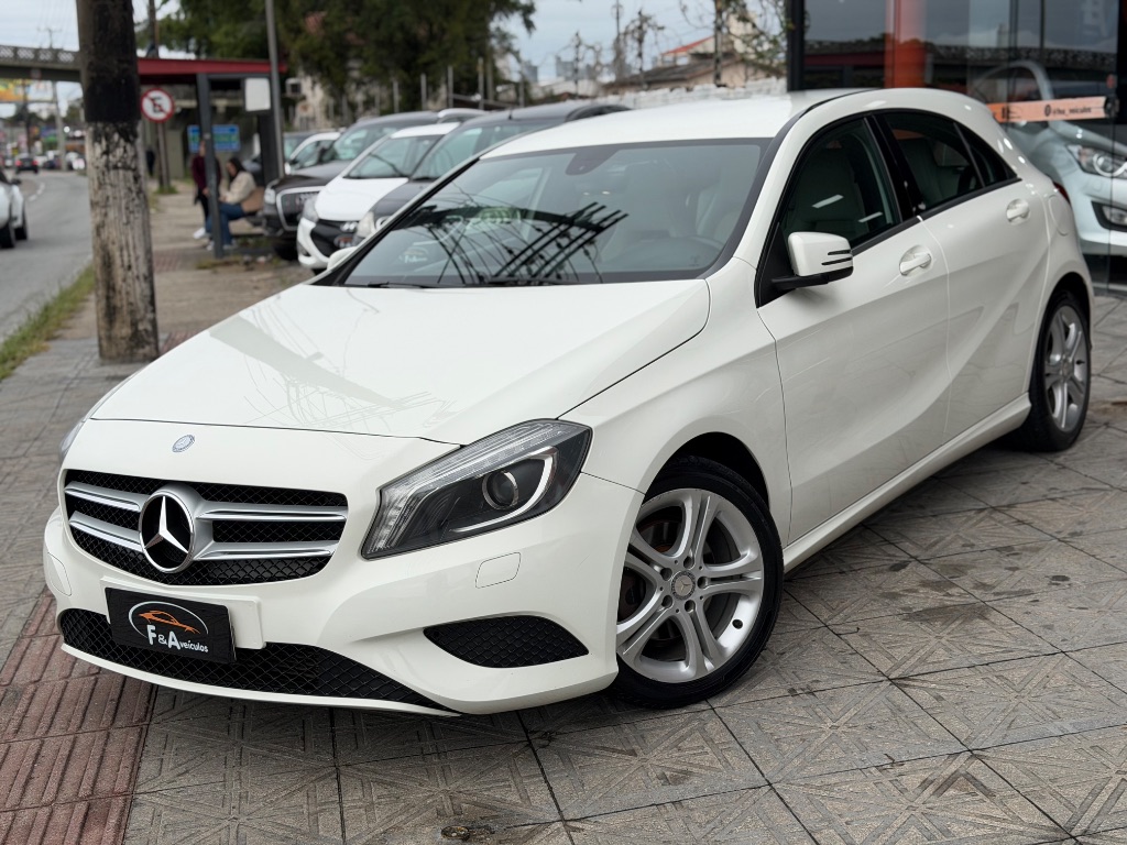 Classe A 200 1.6 TB 16V Urban 156cv Aut.