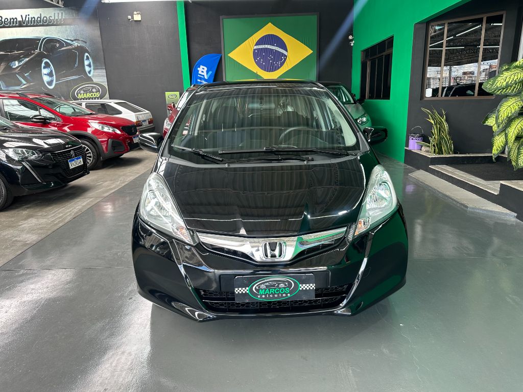 Fit LX 1.4/ 1.4 Flex 8V/16V 5p Mec.