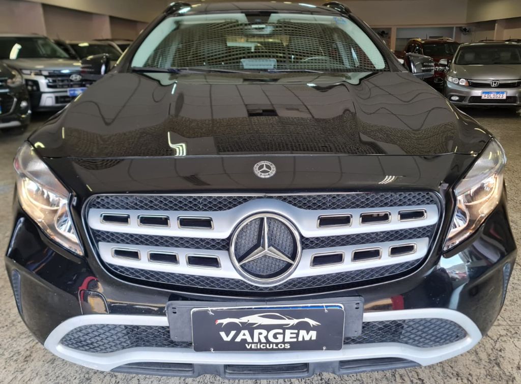 GLA 200 Style 1.6 TB 16V/Flex Aut.