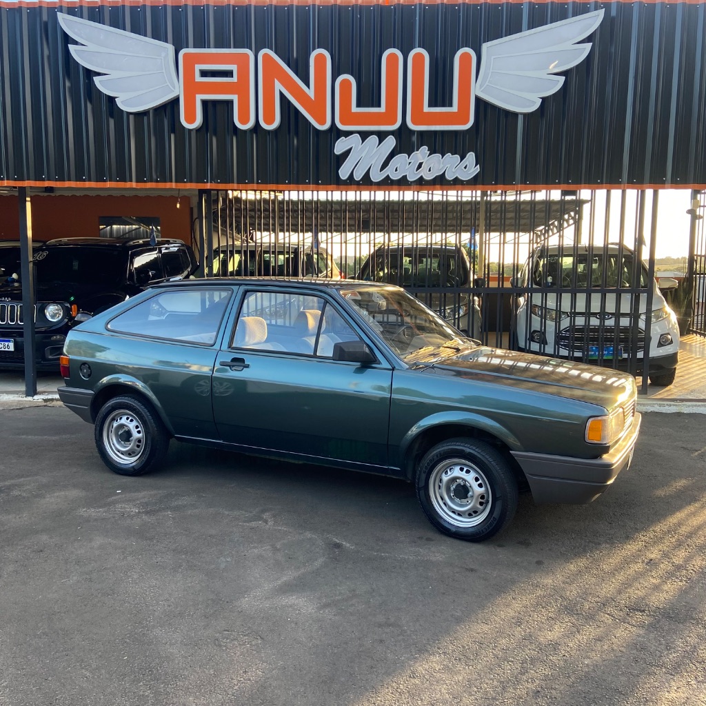 Gol 1000 (modelo antigo)