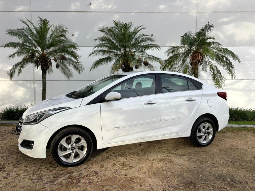 HB20S Premium 1.6 Flex 16V Aut. 4p