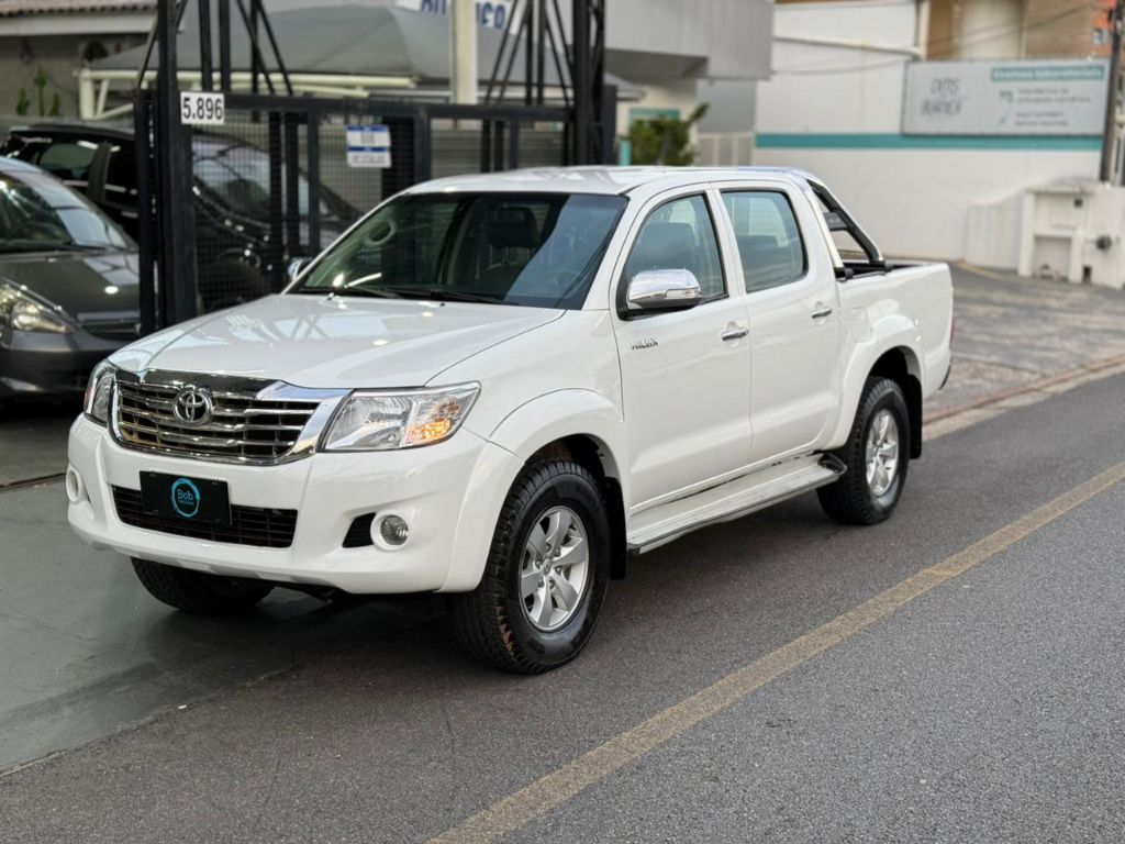 Hilux CD SRV 4x4 2.7 Flex 4x4 Aut.