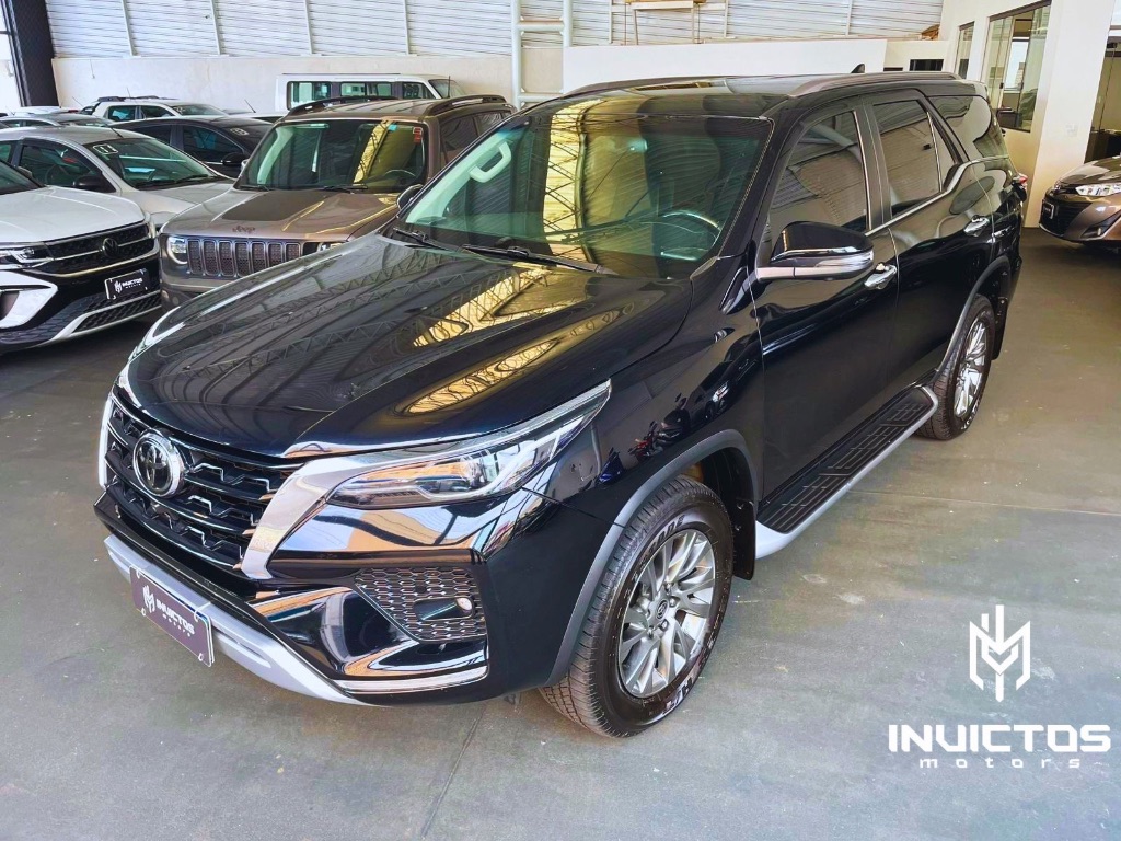 Hilux SW4 SRX 4x4 2.8 TDI 16V Dies. Aut.
