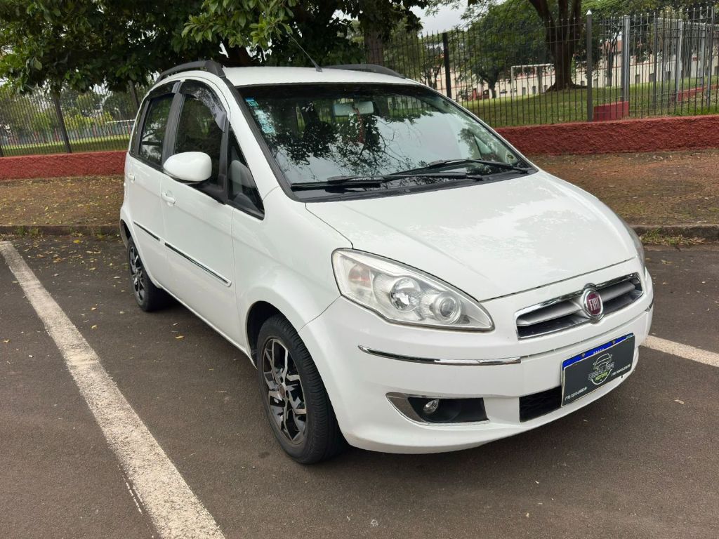 Idea ESSENCE 1.6 Flex 16V 5p