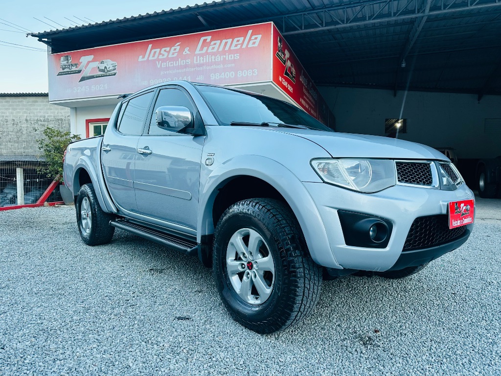 L200 Triton HPE 3.2 CD TB Int.Diesel Aut