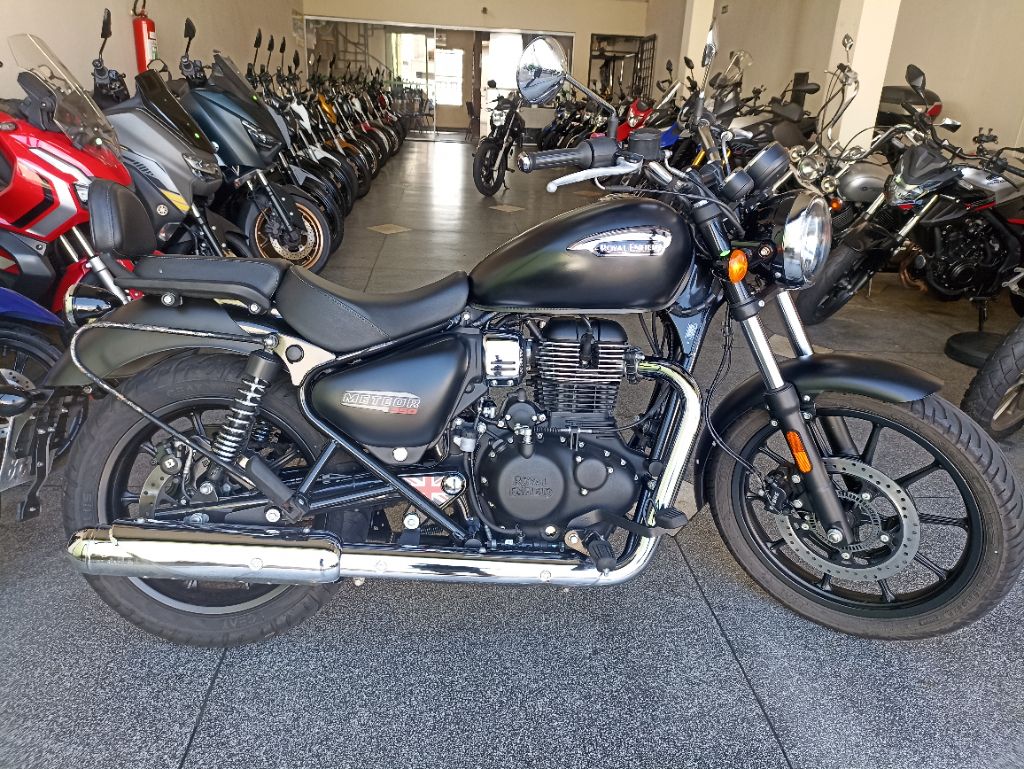 Meteor 350 Stellar