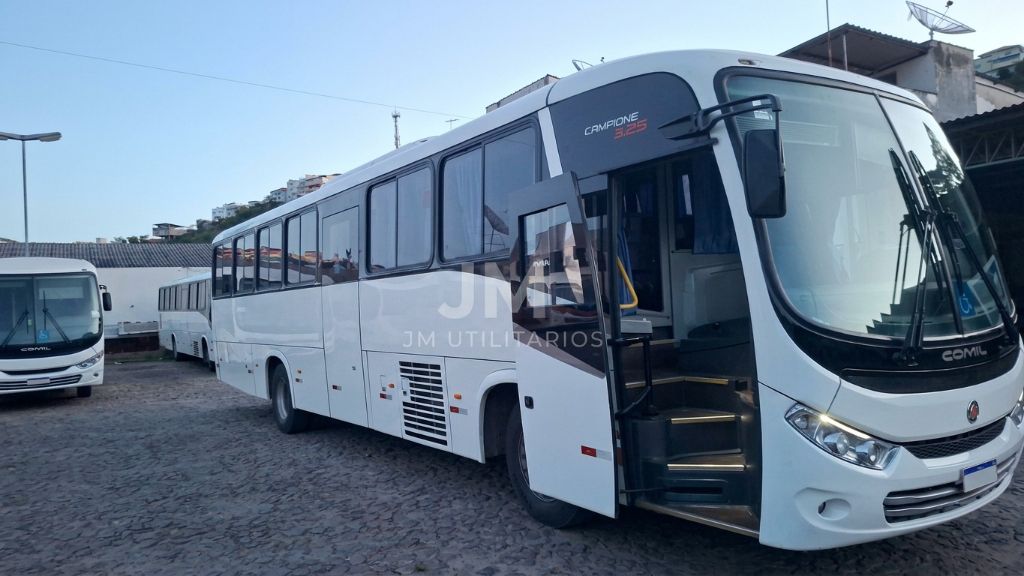 Onibus Comil Campione 3.25 2024 COD.433
