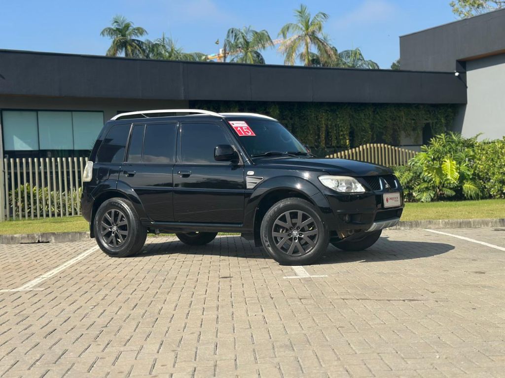 Pajero TR4 2.0/ 2.0 Flex 16V 4x4 Aut.