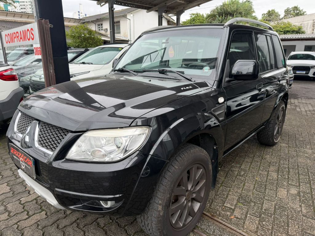 Pajero TR4 2.0/ 2.0 Flex 16V 4x4 Aut.