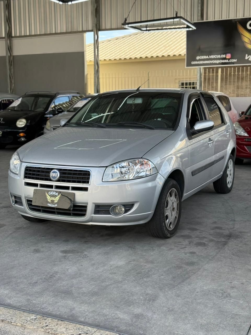 Palio ELX 1.4 Fire/30 Anos F. Flex 8V 4p