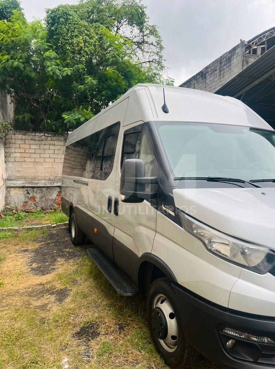 Van Iveco Daily 50-180 Executiva 2024 a venda COD.1251