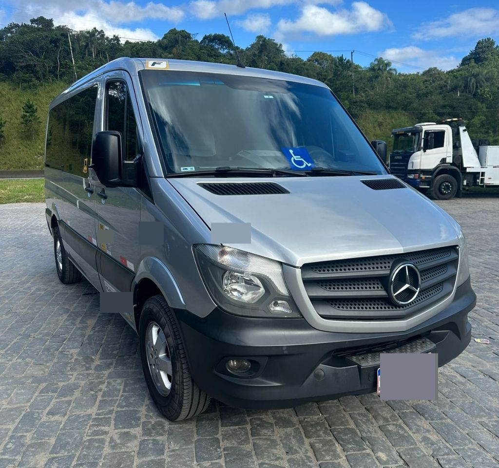 Van Sprinter CDI 415 Ano 2018 Executiva a venda COD.754