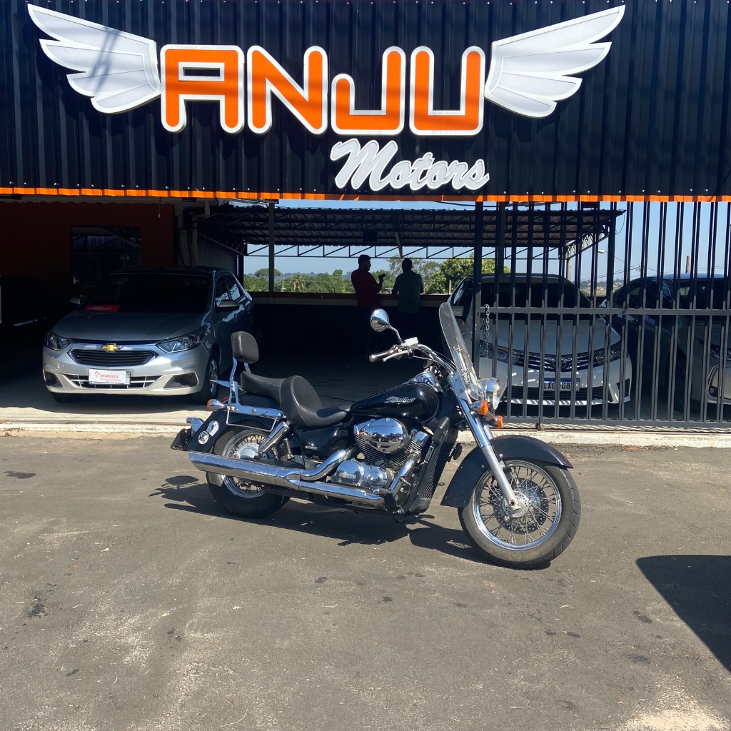 VT 750 SHADOW