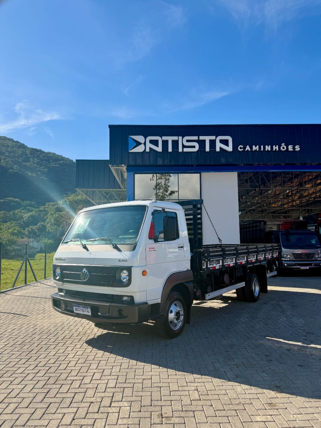  Vw 8-160 Delivery - Carroceria de 5.5m - Apenas 75mil KM