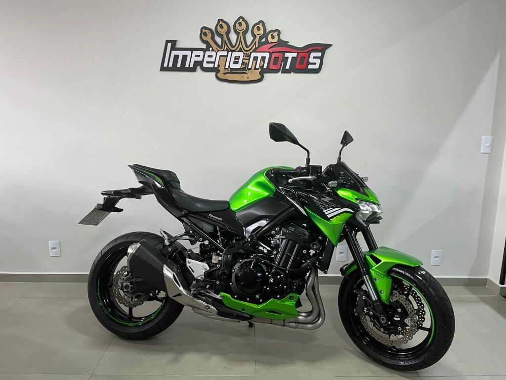 Z 900