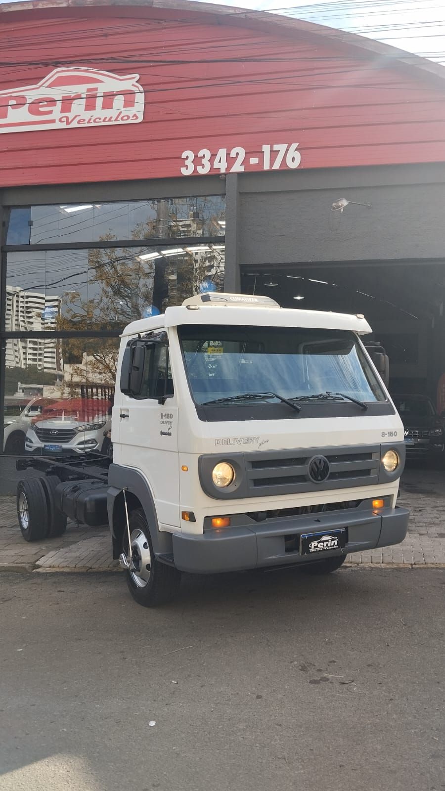 8-150 PLUS CUMMINS CHASSI