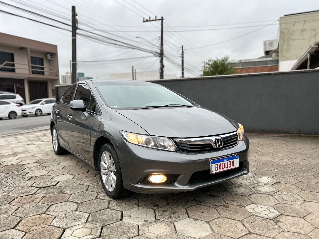 Civic Sedan LXS 1.8/1.8 Flex 16V Aut. 4p