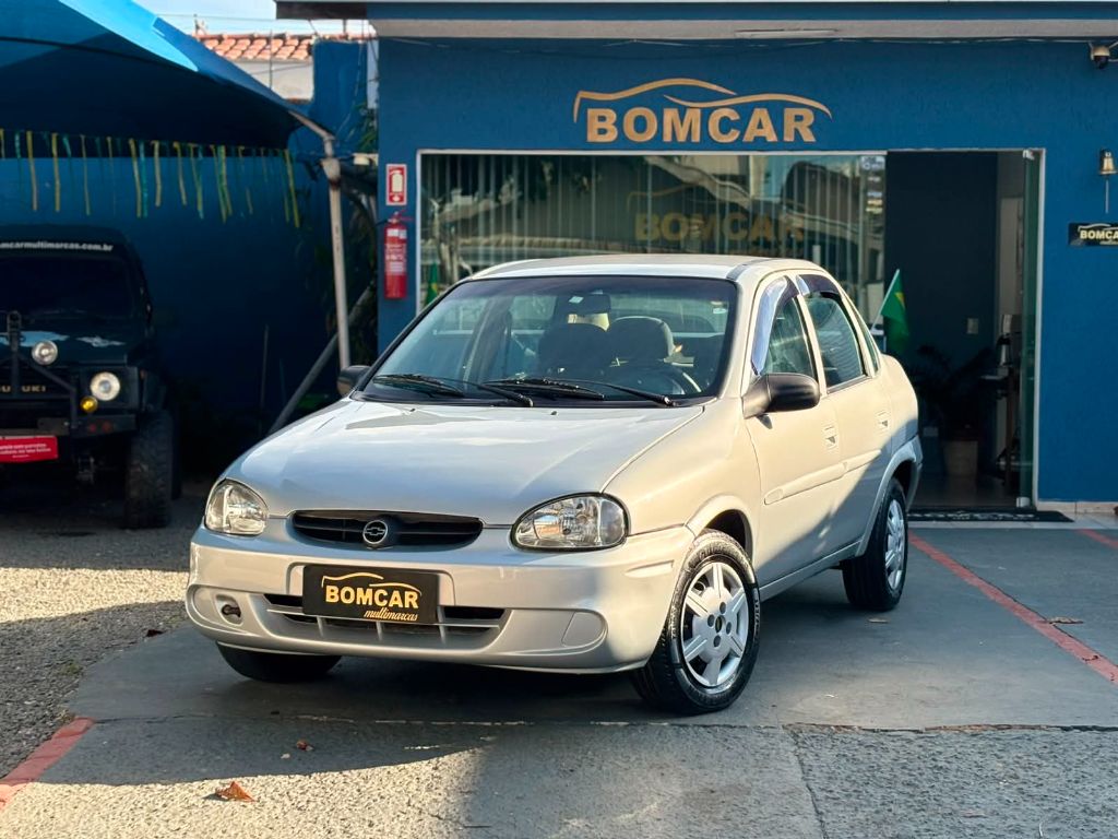 Corsa Sedan 1.0 MPFI 8V 71cv 4p