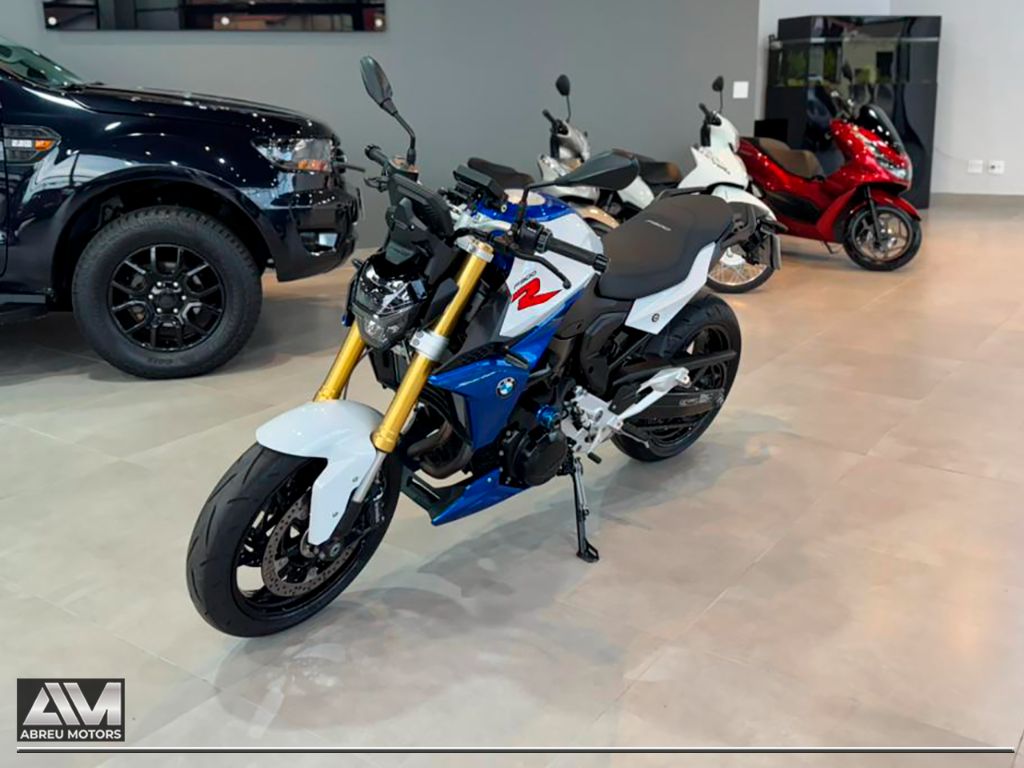 F 900 R Sport Plus