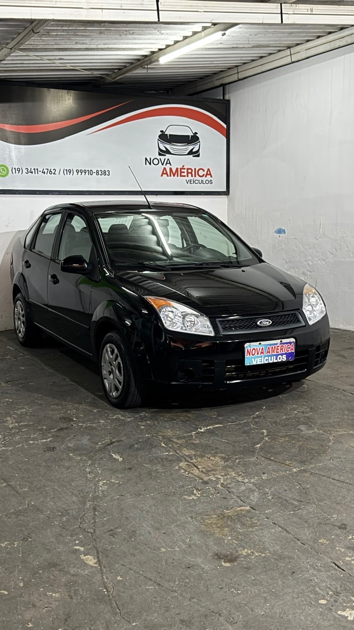 Fiesta Sedan 1.0 8V Flex 4p