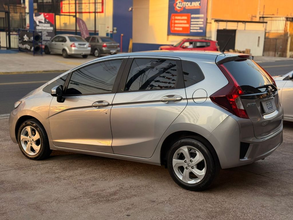 Fit LX 1.5 Flexone 16V 5p Aut.