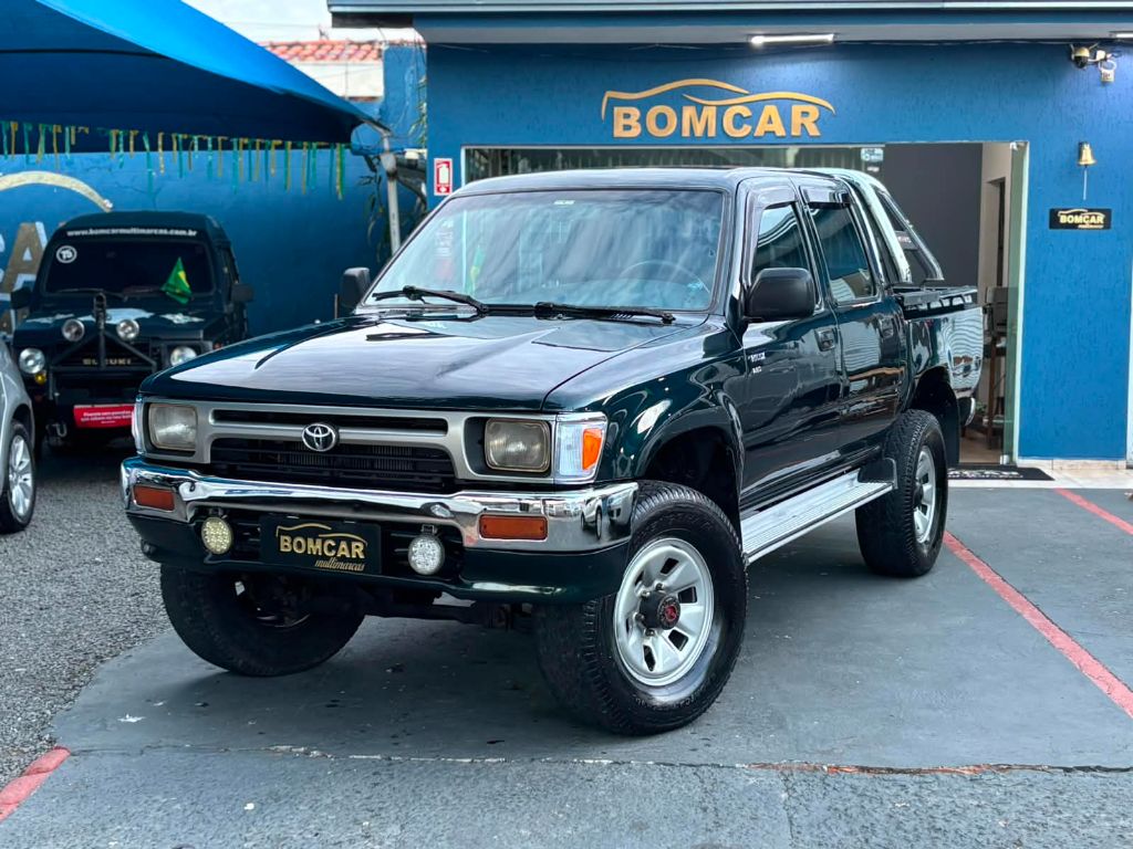 Hilux CD DLX 4x4 2.8 Diesel