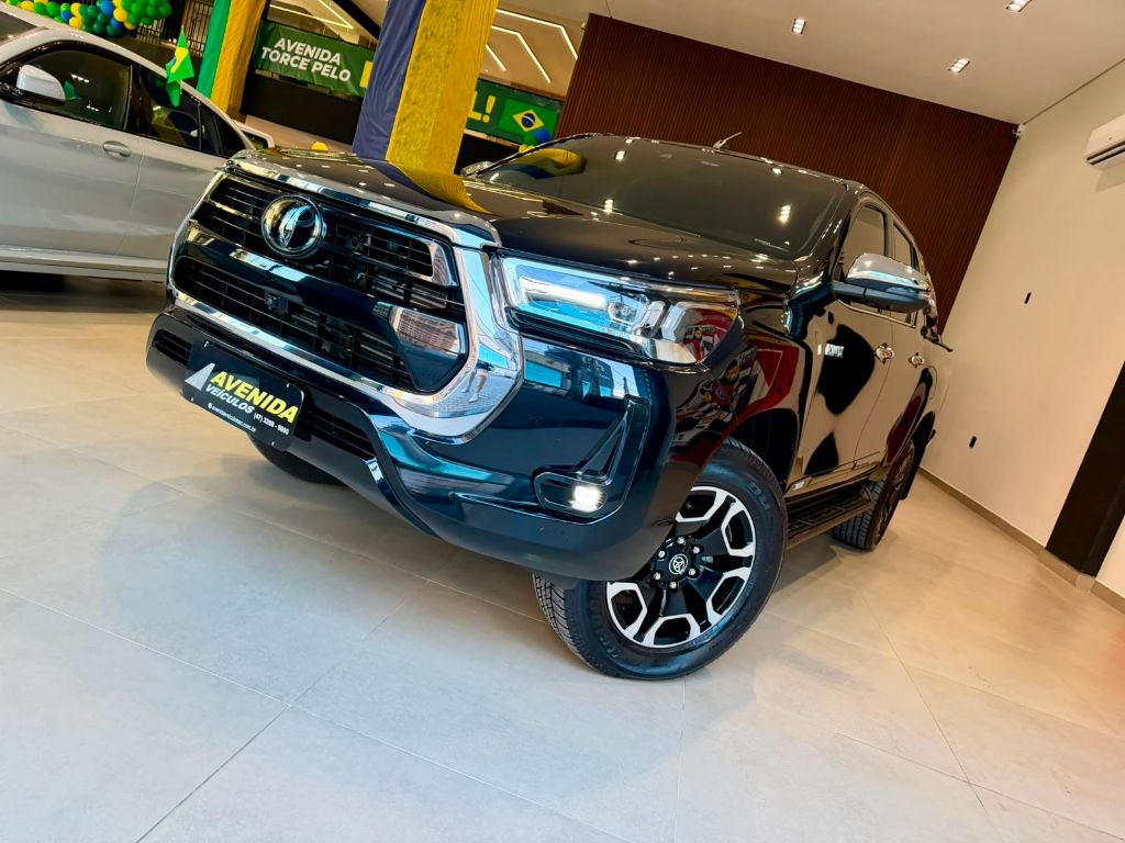 Hilux CD SRX 4x4 2.8 TDI 16V Diesel Aut.