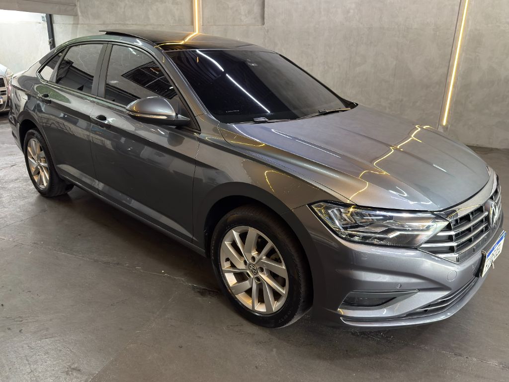 Jetta Comfort. 250 TSI 1.4 Aut. - Flex - 2018