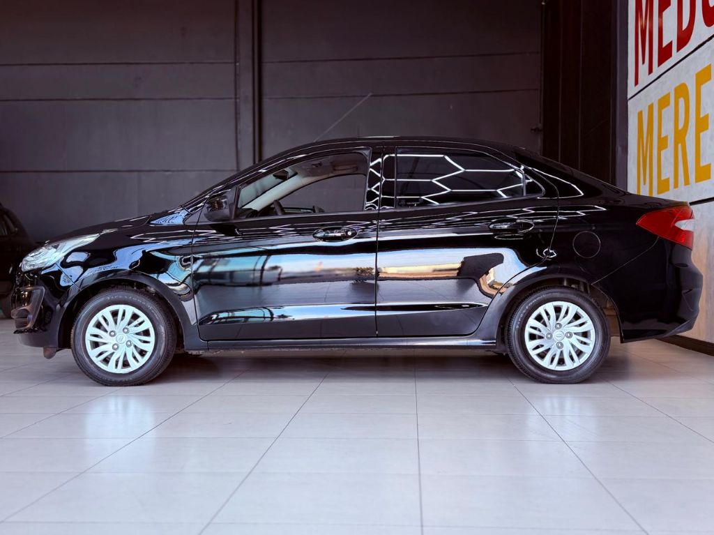 Ka 1.5 Sedan SE 12V Flex 4p Mec.