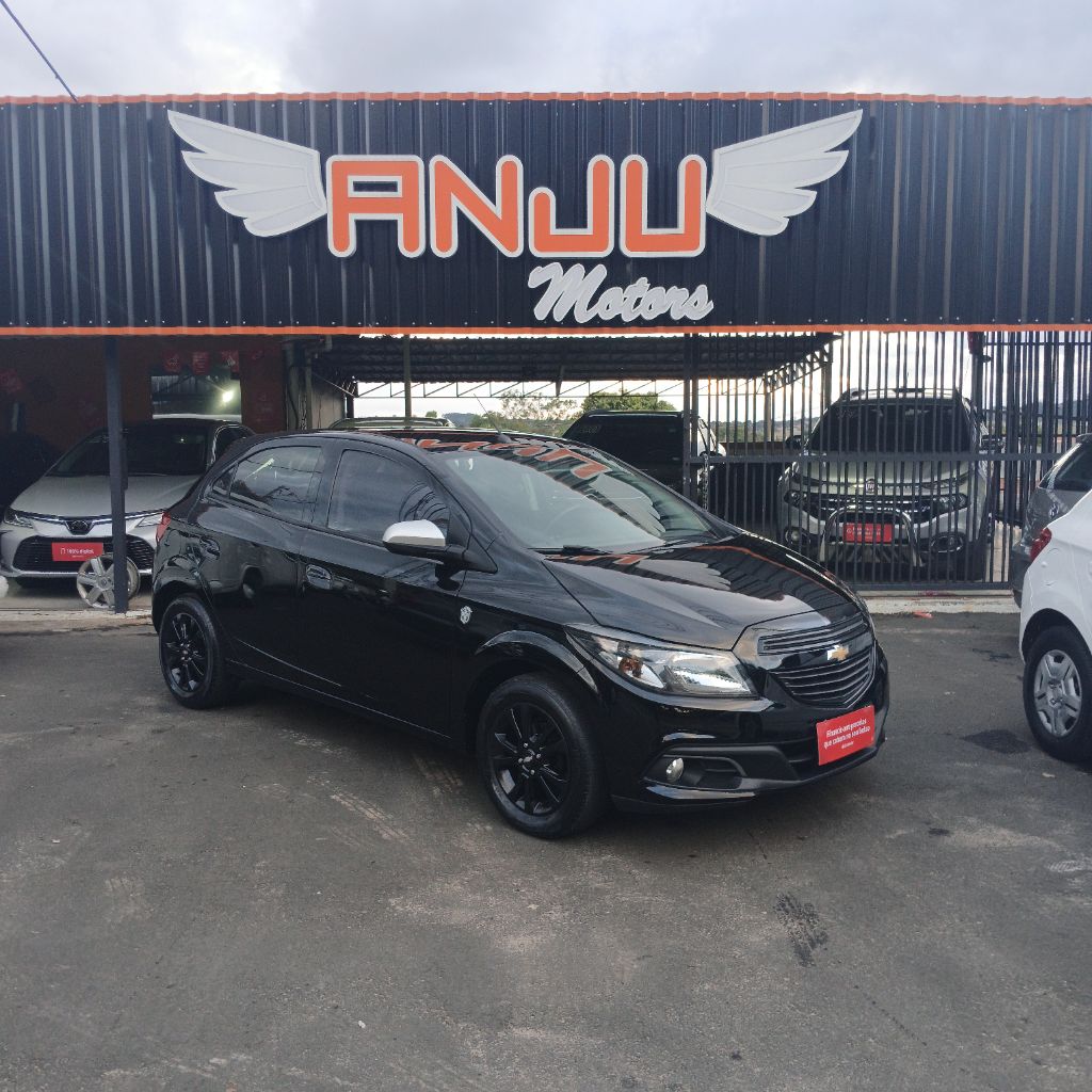 ONIX HATCH SELECAO 1.0 8V Flex 5p Mec.