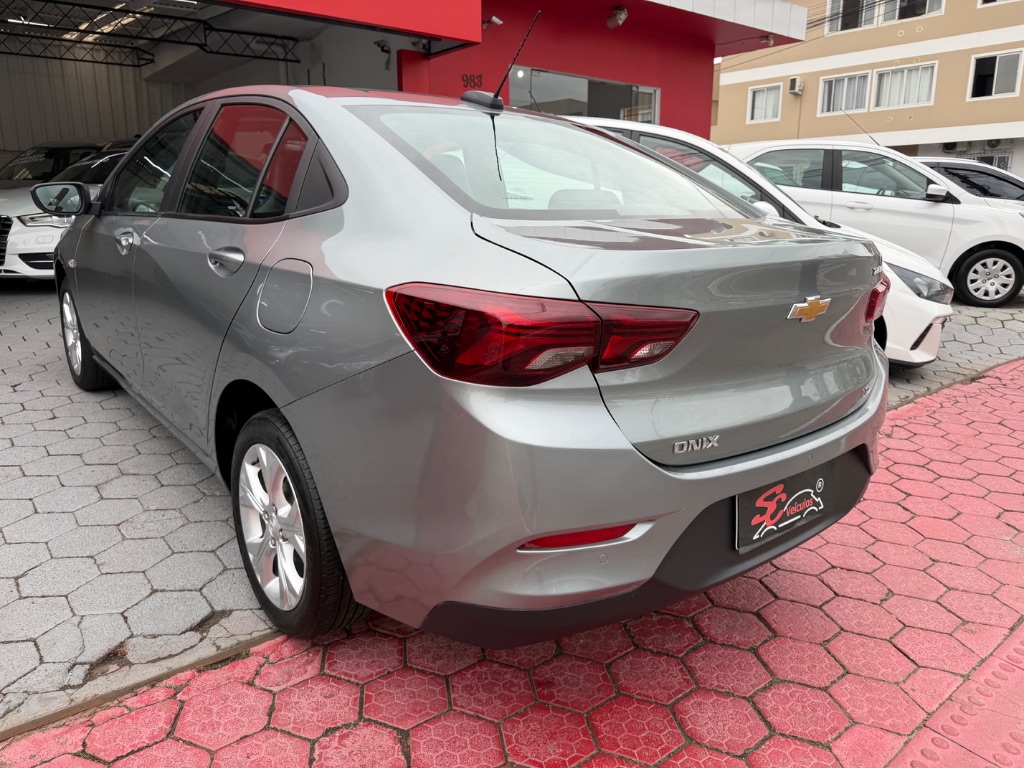 ONIX SEDAN Plus LTZ 1.0 12V TB Flex Aut.
