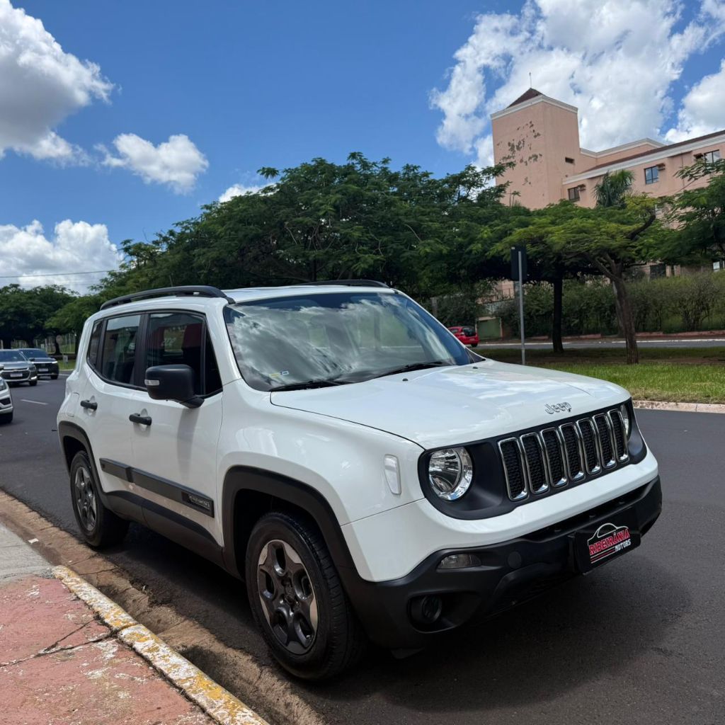 Renegade 1.8 4x2 Flex 16V Aut.