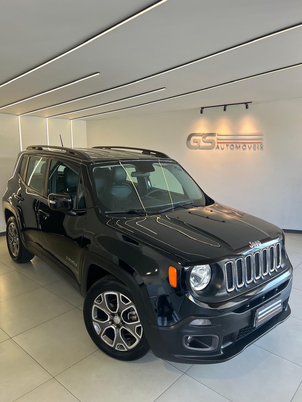 Renegade Longitude 1.8 4x2 Flex 16V Aut.