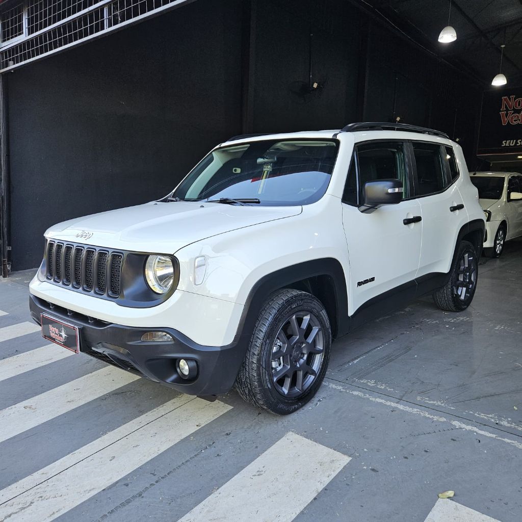 Renegade Sport 1.8 4x2 Flex 16V Aut.