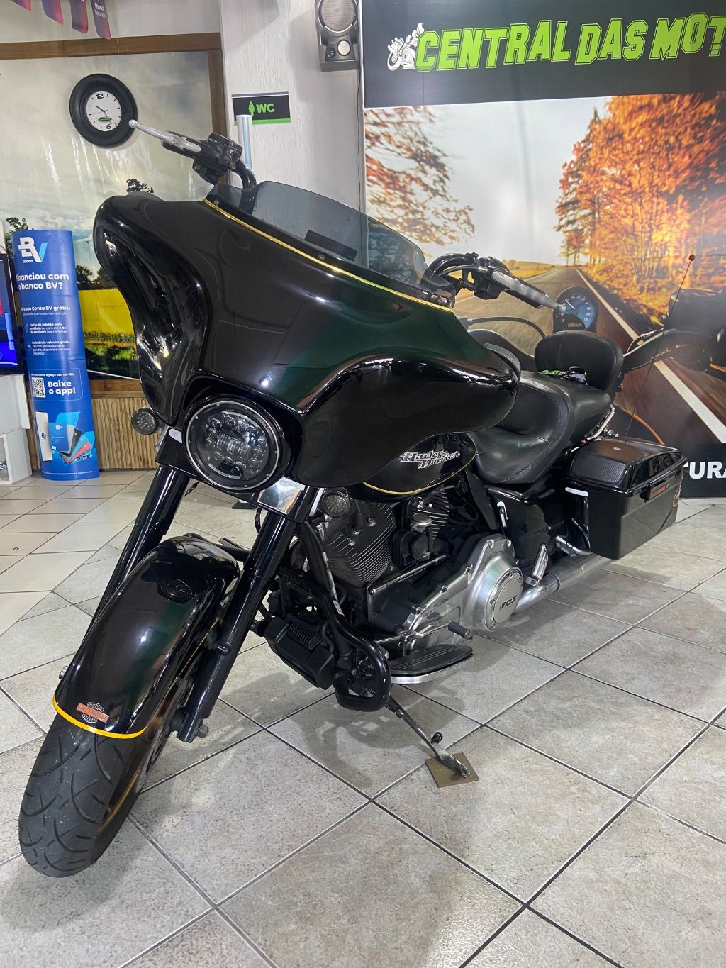 STREET GLIDE FLHX