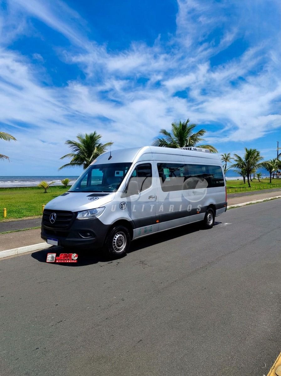 Van Sprinter CDI 416 Executiva a venda ano 2020 COD.378