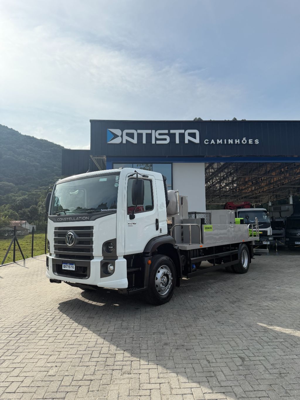 17-210 Constellation 4x2 2p (diesel)(E6)