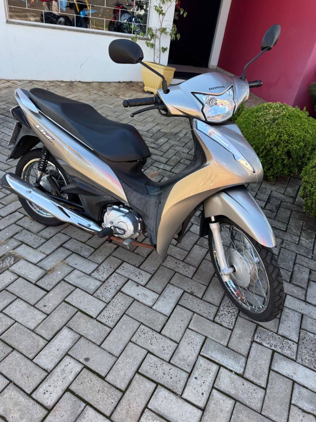 BIZ 110i