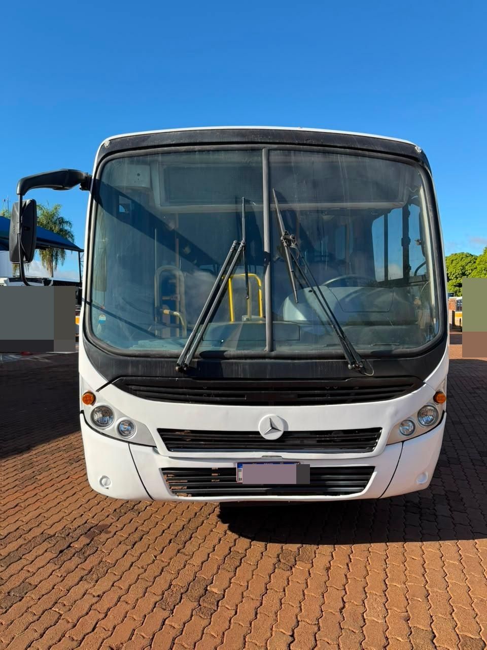 Caio Foz Mercedes-Benz OF 1418 ano 2010 a venda COD.647
