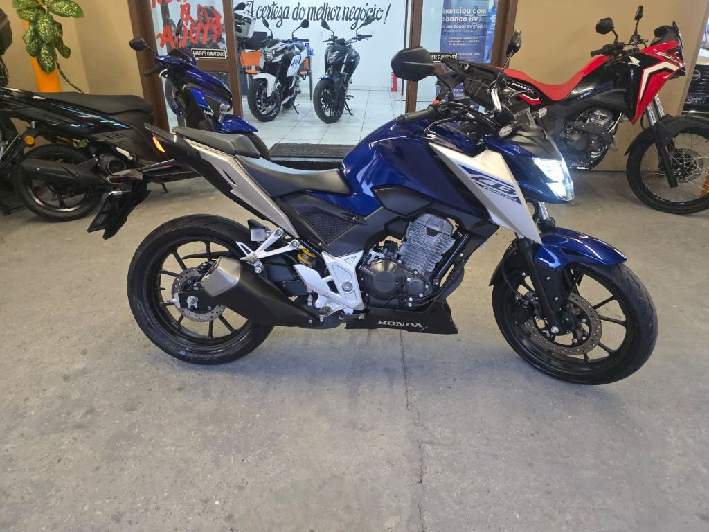 CB 300F Twister Flex