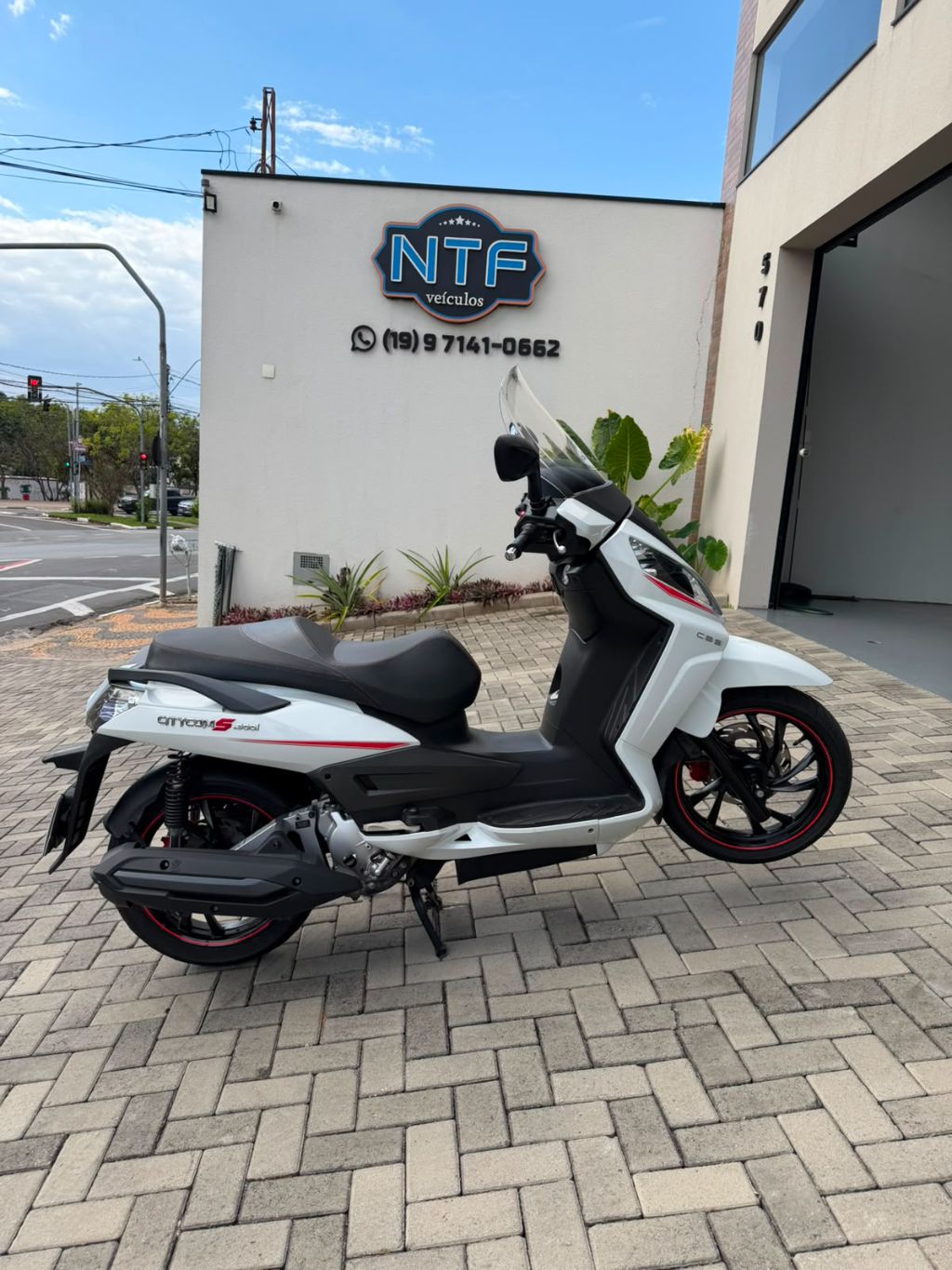 CITYCOM S 300i