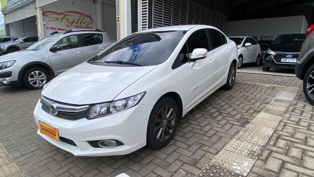 Civic Sedan LXR 2.0 Flexone 16V Aut. 4p