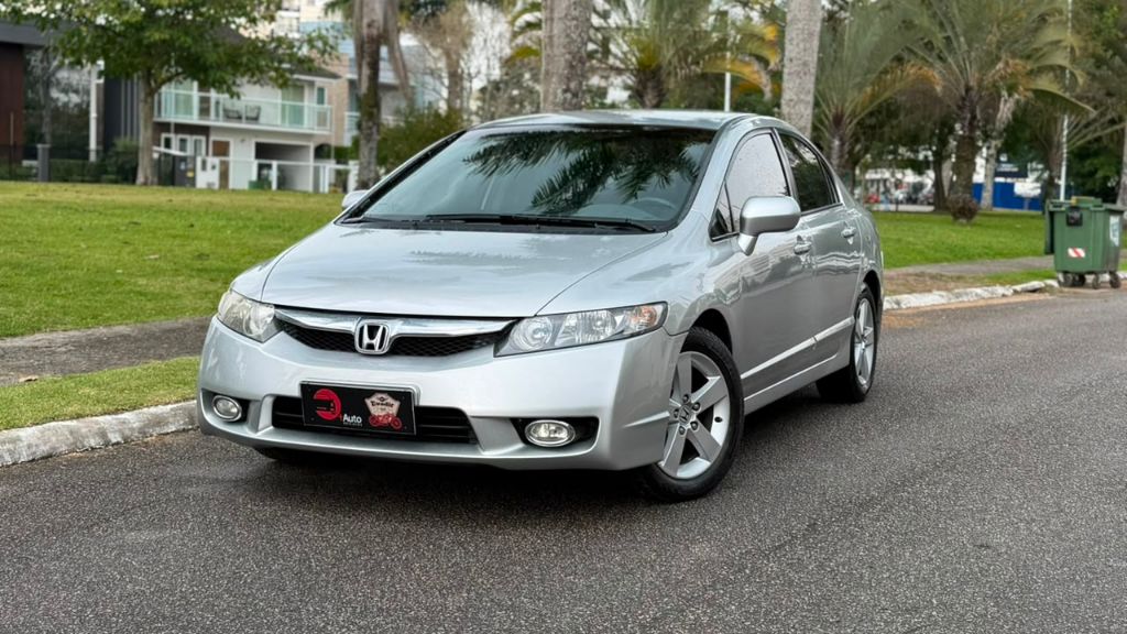 Civic Sedan LXS 1.8/1.8 Flex 16V Aut. 4p